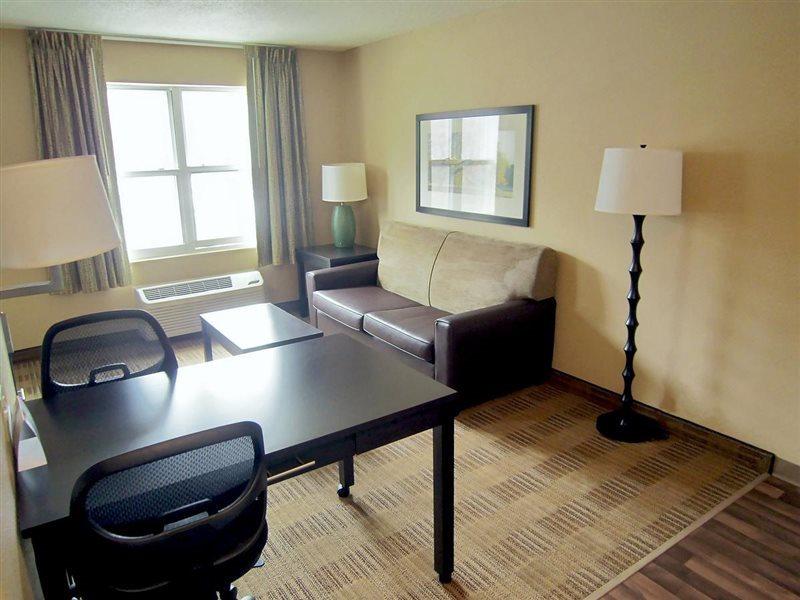 Extended Stay America Premier Suites - Miami - Airport - Doral - 87Th Avenue South Sweetwater Екстер'єр фото
