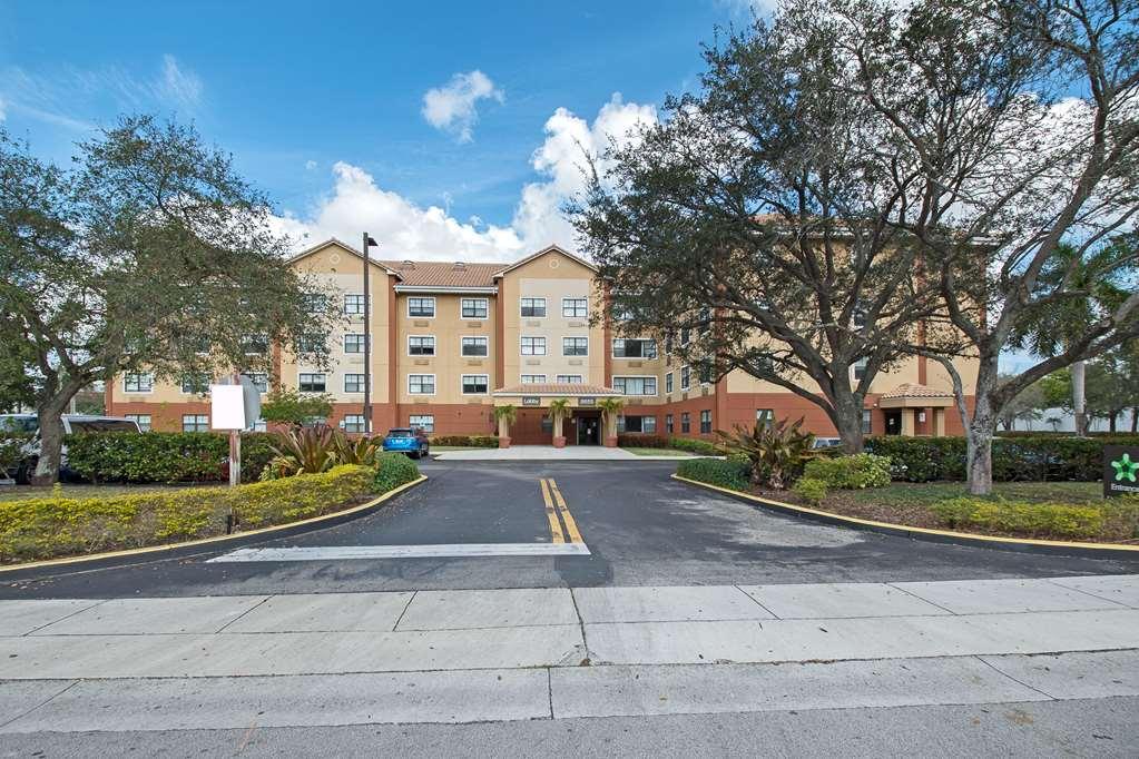 Extended Stay America Premier Suites - Miami - Airport - Doral - 87Th Avenue South Sweetwater Екстер'єр фото