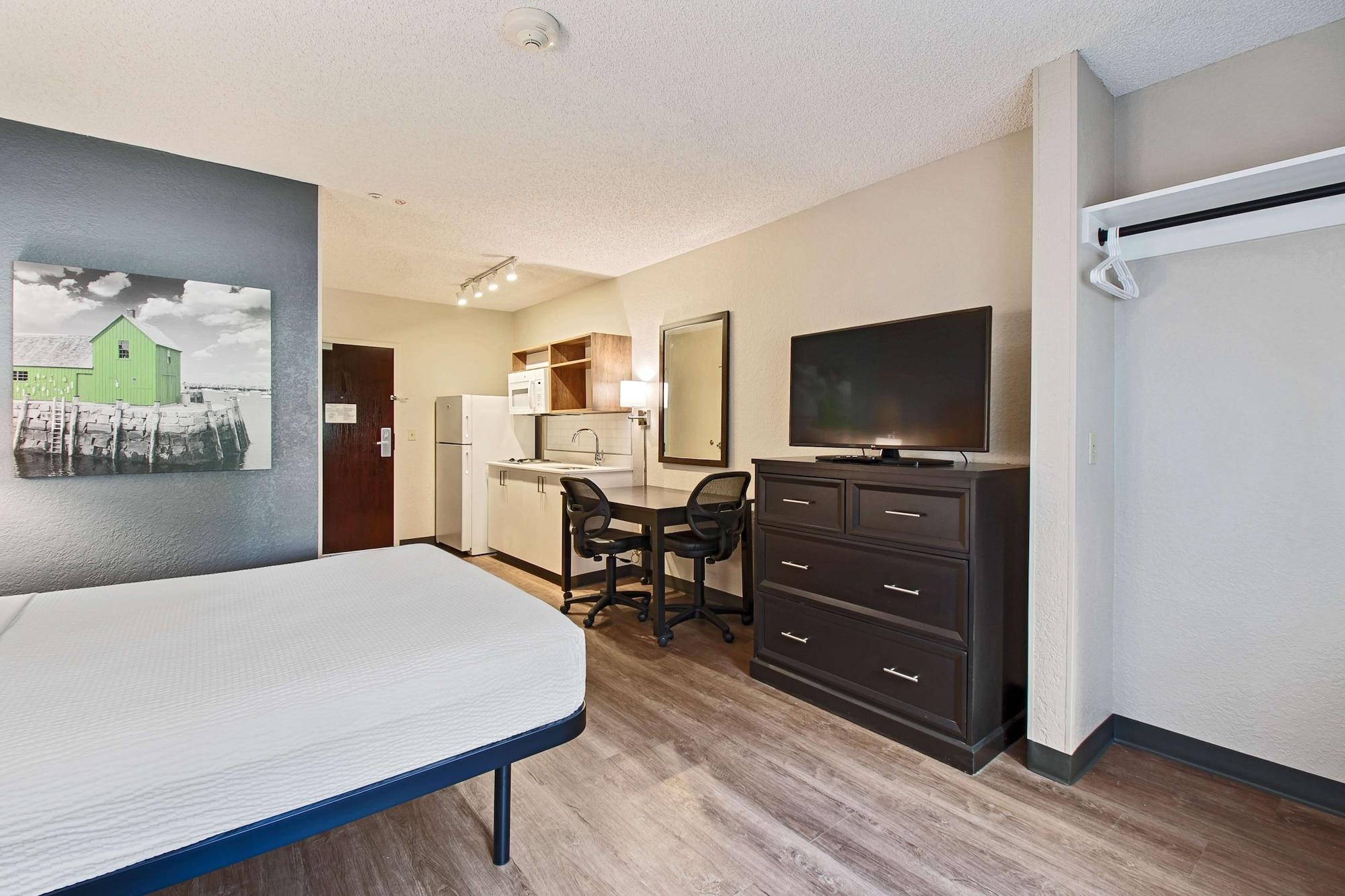 Extended Stay America Premier Suites - Miami - Airport - Doral - 87Th Avenue South Sweetwater Екстер'єр фото