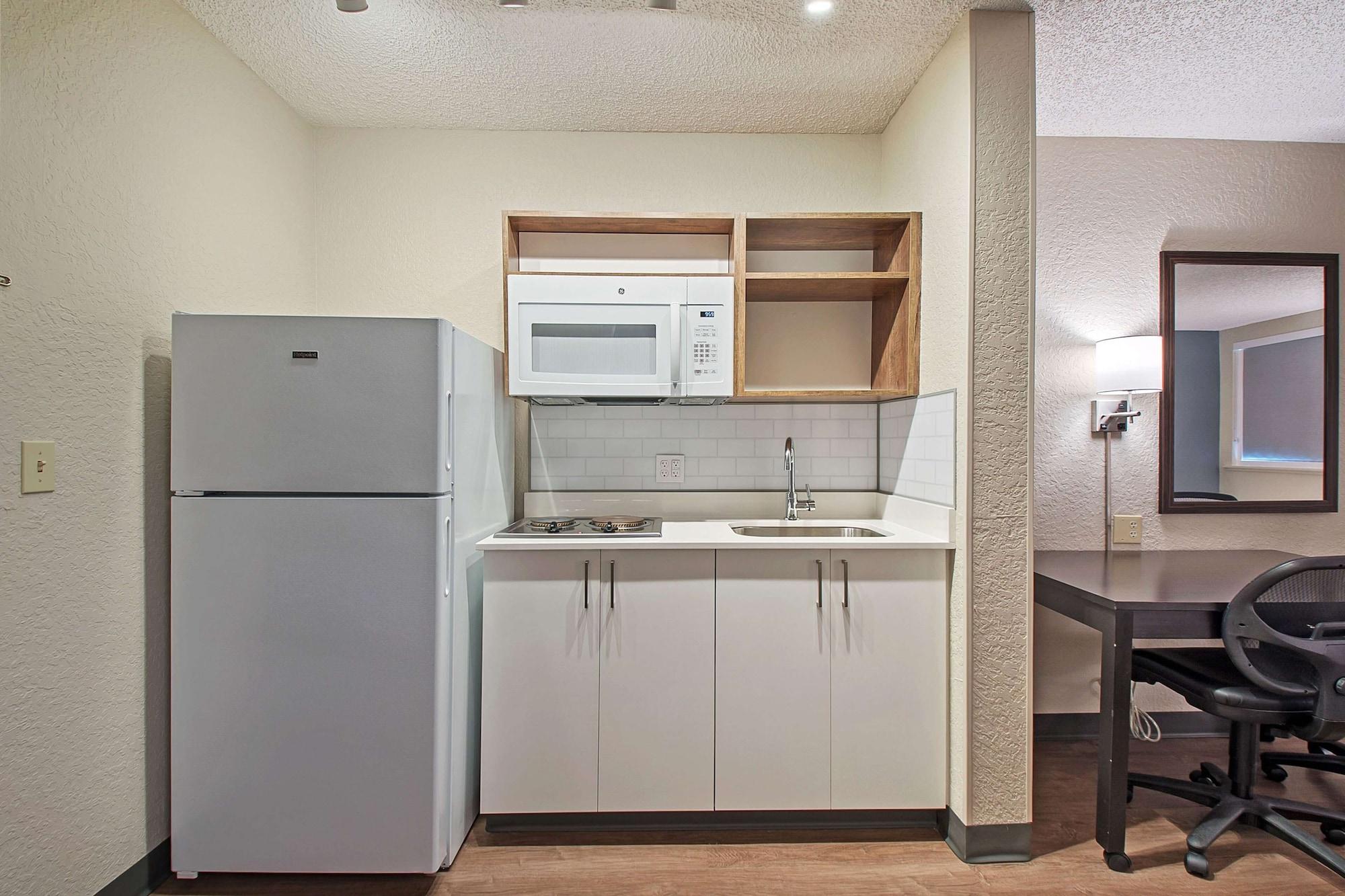 Extended Stay America Premier Suites - Miami - Airport - Doral - 87Th Avenue South Sweetwater Екстер'єр фото