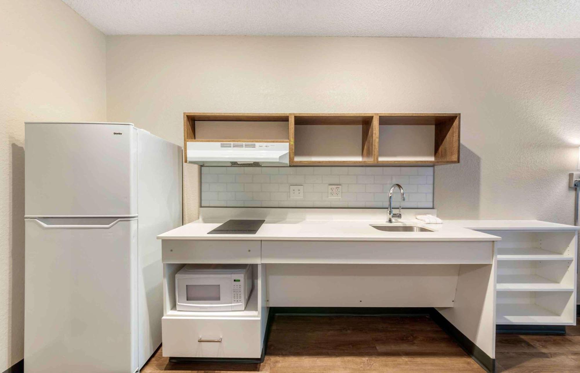 Extended Stay America Premier Suites - Miami - Airport - Doral - 87Th Avenue South Sweetwater Екстер'єр фото