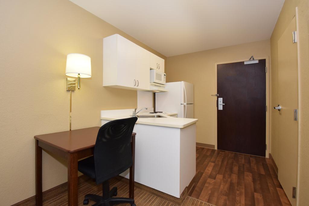Extended Stay America Premier Suites - Miami - Airport - Doral - 87Th Avenue South Sweetwater Екстер'єр фото