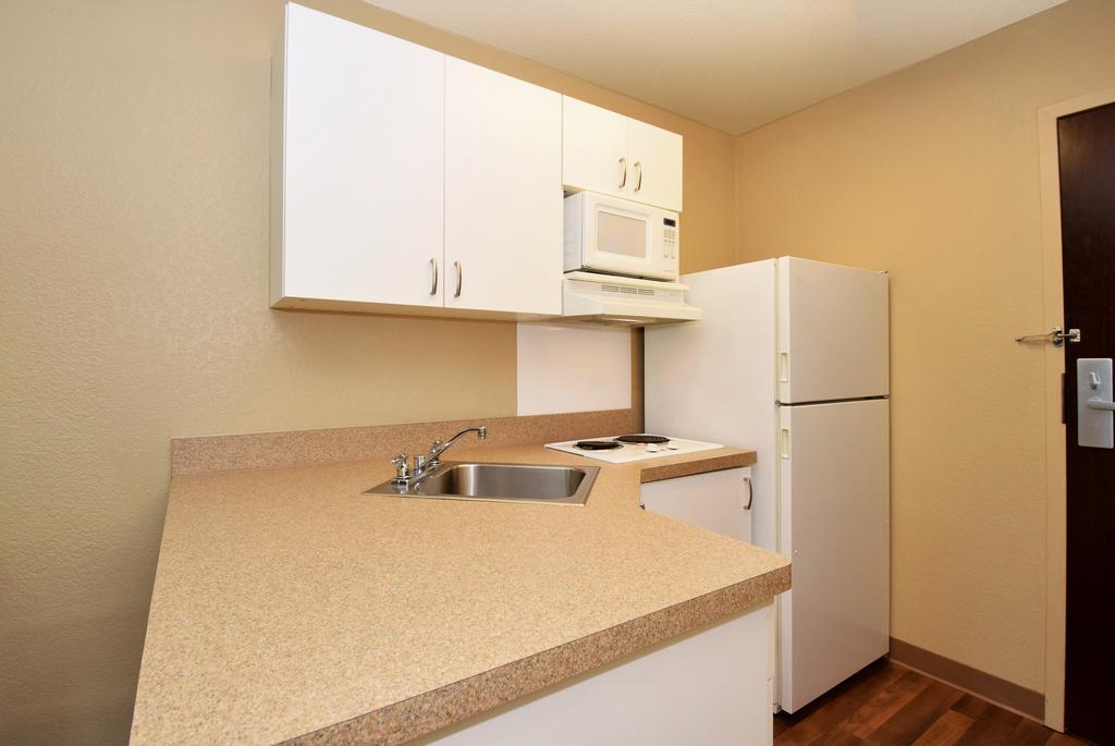 Extended Stay America Premier Suites - Miami - Airport - Doral - 87Th Avenue South Sweetwater Екстер'єр фото